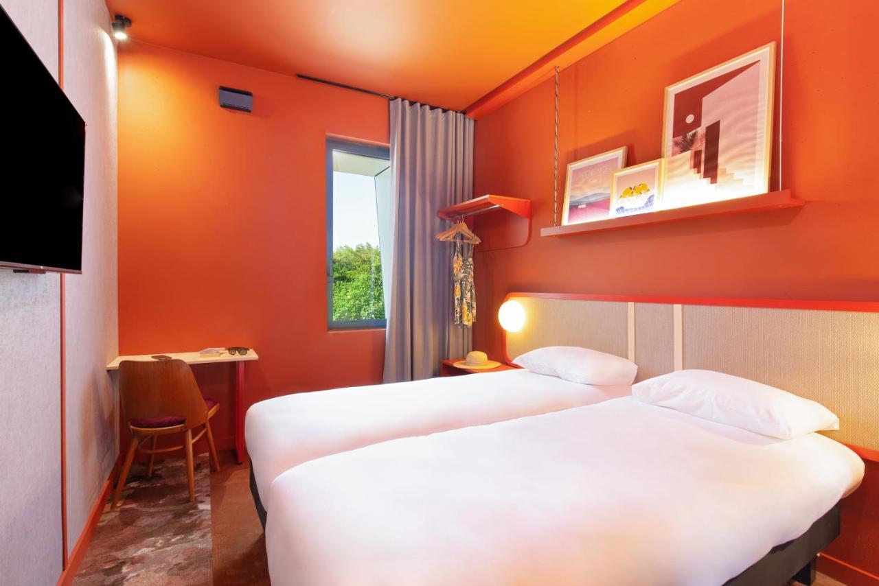 Greet Hotel Salon De Provence Buitenkant foto